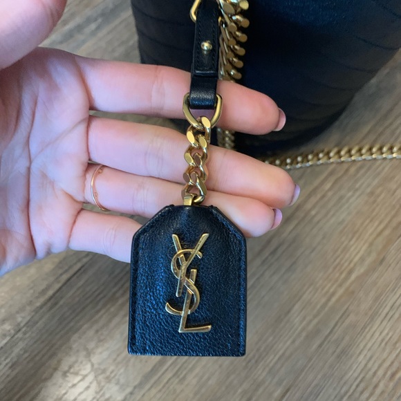 SOLD RARE⚡️ YSL quilted chevron crossbody - Picture 8 of 8
